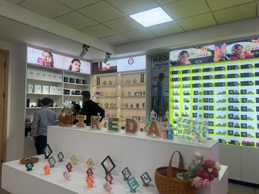 Good quality, fast response, professional team.